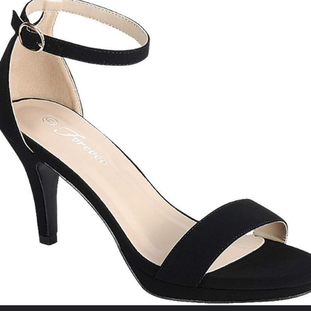 50%off w❤️ Forever Link Passion-86 Dress Sandals, Size 7, black  Heels  👠S1